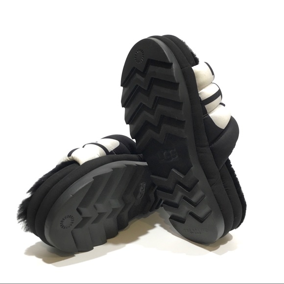 UGG Maxi Slide Logo Platform Puffer Sandals -Black -Women’s US 10 -NEW - Picture 7 of 7